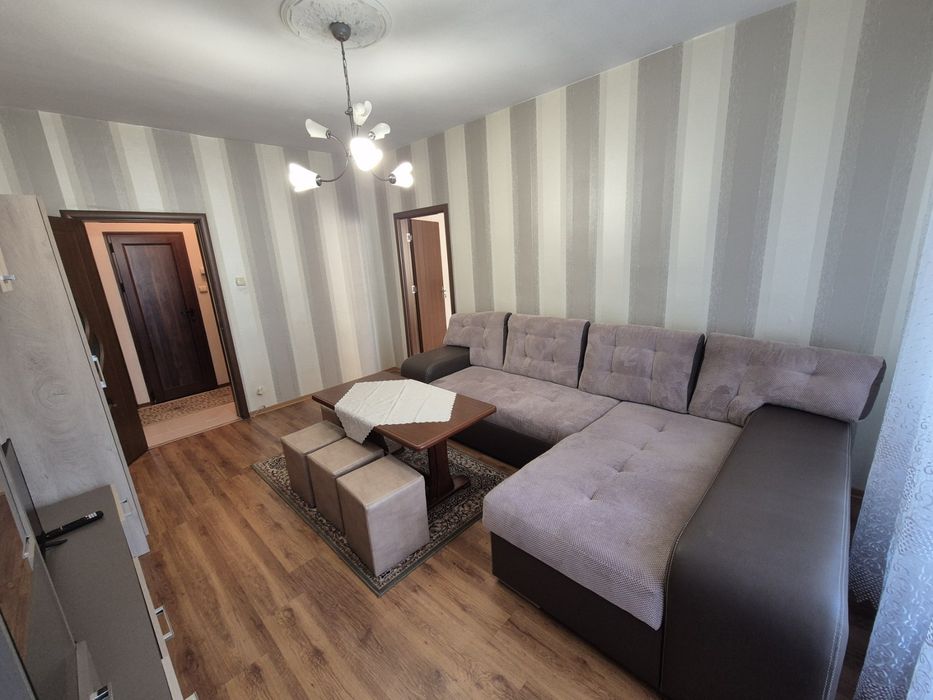 Дава се под наем Четиристаен апартамент в София, Свобода - 83 кв.м за 698.7 € - Снимка #1