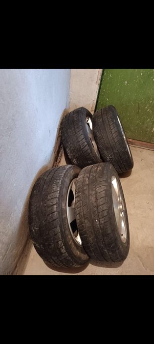 Ляти джанти  с летни гуми за шкода