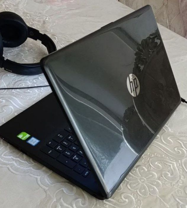 Ноутбук свой НР б/у