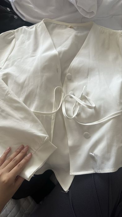 Отдам даром или за вкусняшки)