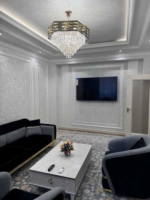 Срочно 2 х комнатная Продается 6 квартал чиланзар