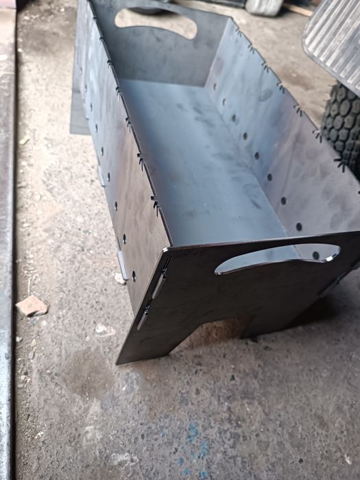 Мангал новый разборный