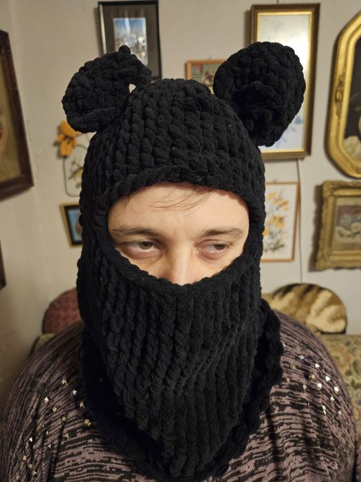 Căciuli,veste ,Botoșei