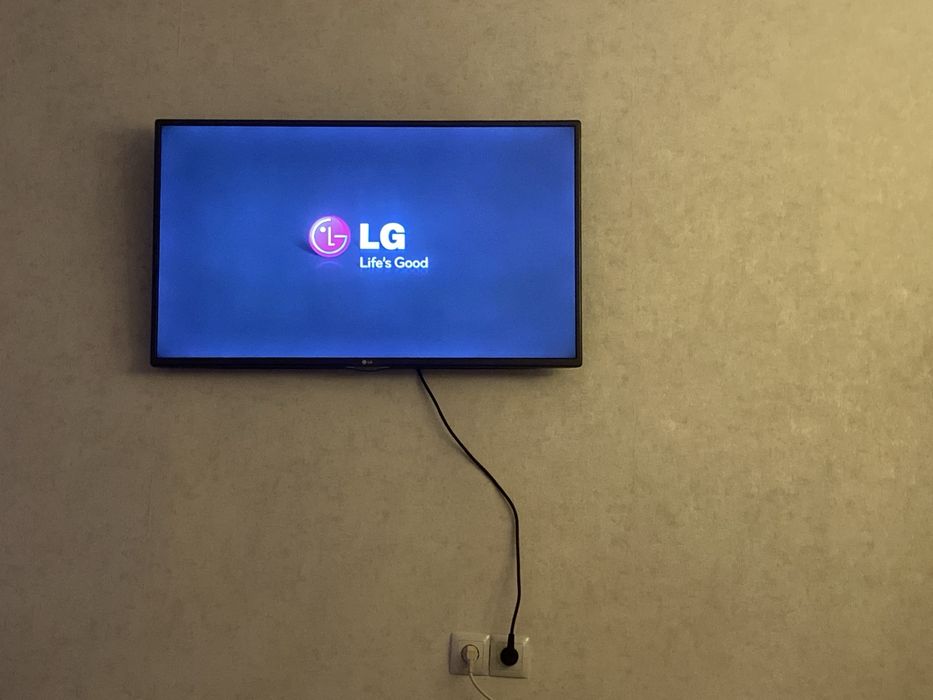 Телевизор LG надо менять мотеринский плата 20 тысяч стойт за работу