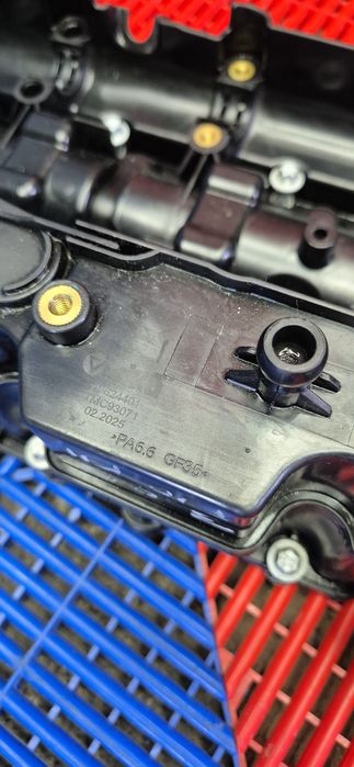 Capac culbutori bmw x5 x3 f10 f11 N57 3.0d 2012