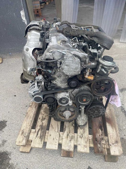 Dezmembrez Totota Avensis T25/DT251