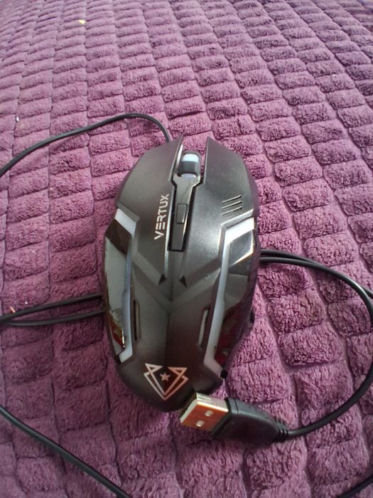 Vând electronice