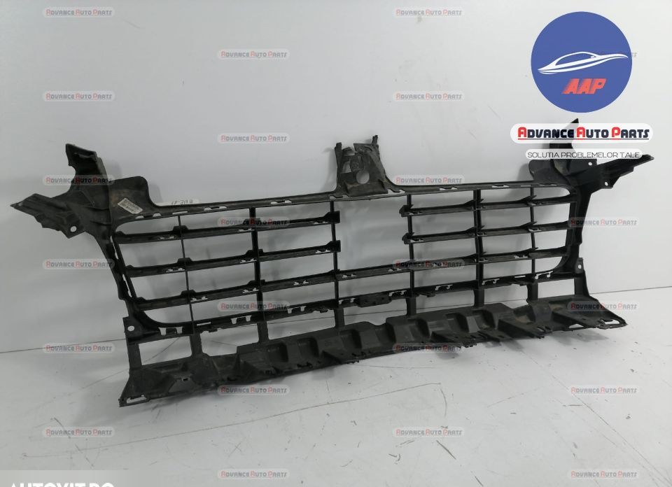 Централна решетка с Диструник оригинална Порше Каен / Porsche Cayenne