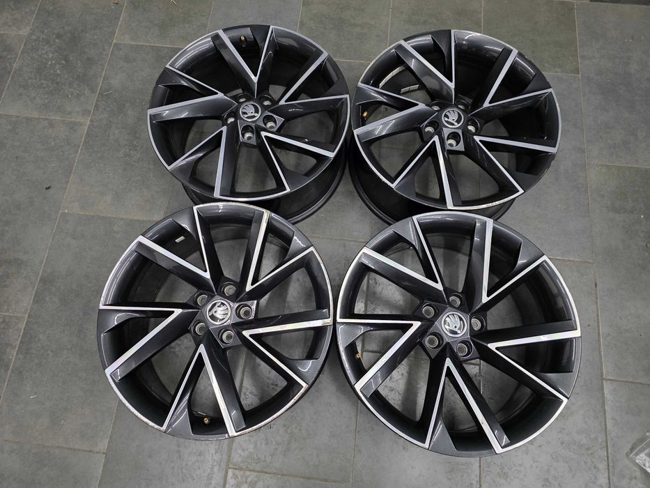 Джанти 19 - Skoda Karoq, Octavia, Superb