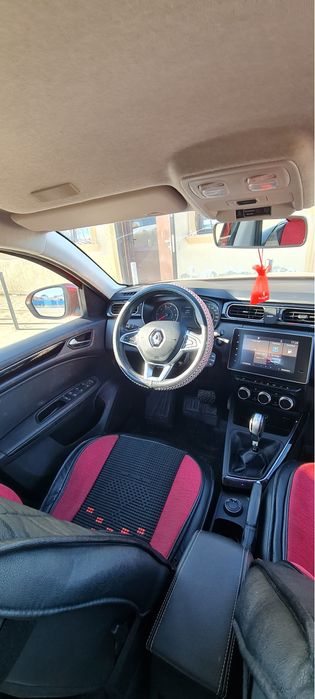 Срочно продам авто Рено Аркана