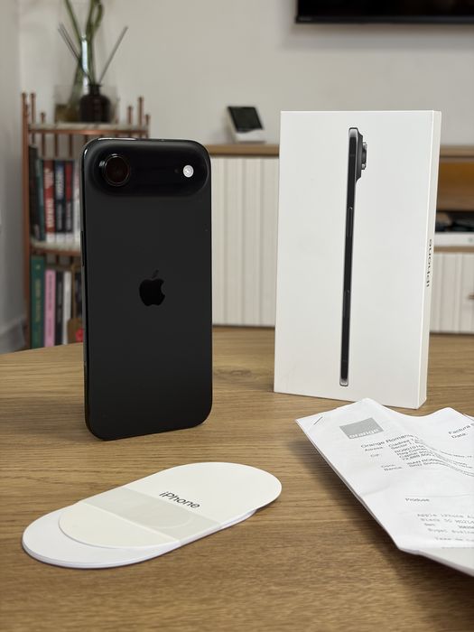 iPhone 17 Air - 256GB - Liber retea - Factura Garantie 2028