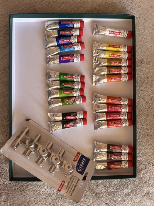 неизползвани - Акварелни Бои Art Creation : Туби по 12 ml : 24 Цвята