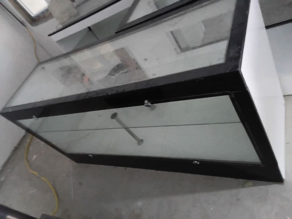 Savdo rastalar sotiladi holati yahshi