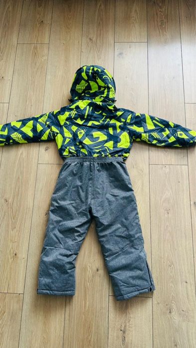 Продам комбенизон на мальчика 110-116 см