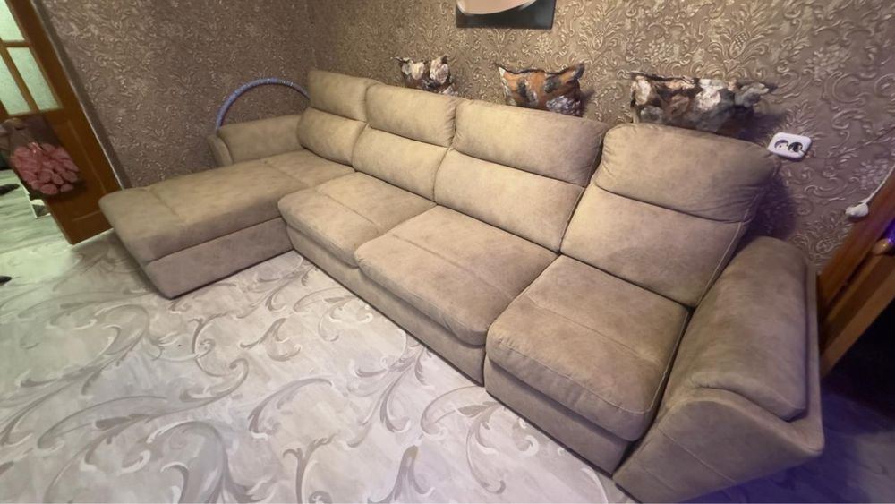 Продам диван  в хорошем состоянии