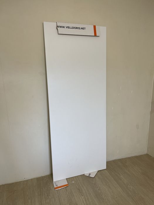 Продам межкомнатную дверь