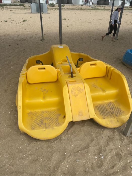 Водный катамаран