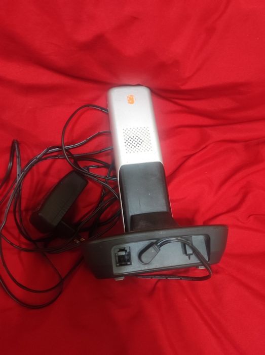 Продам радио телефон