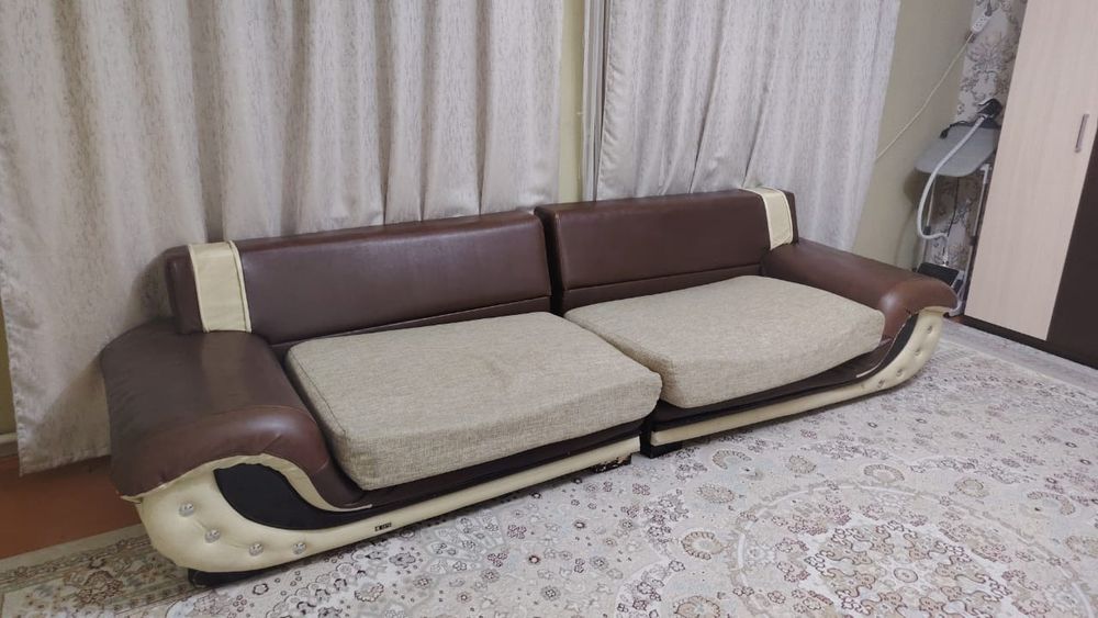 Продам диван почти новый
