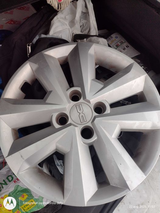 Capace jante originale Renault r14 r15 r16 și Dacia r15