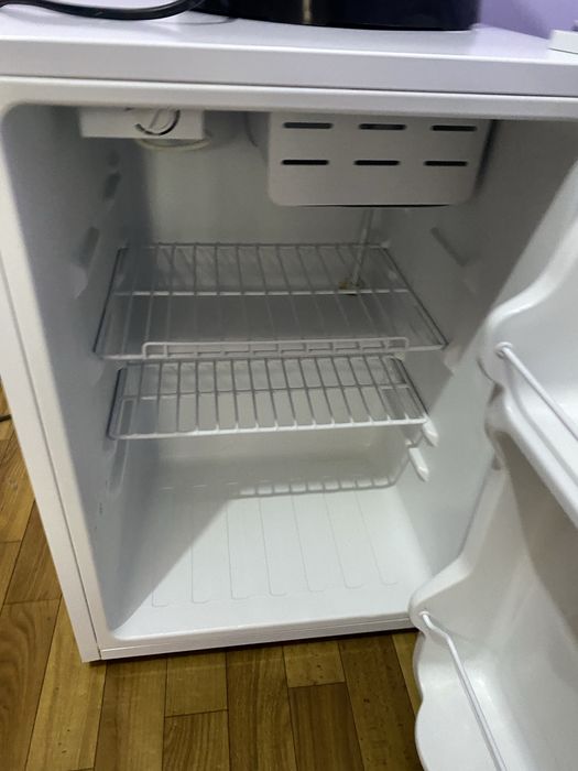 Холодильники Бирюса 2 шт