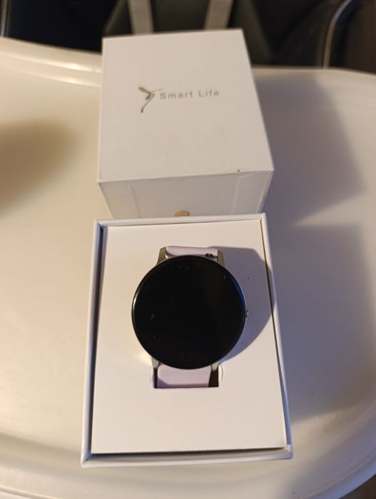 Часовник Smart life