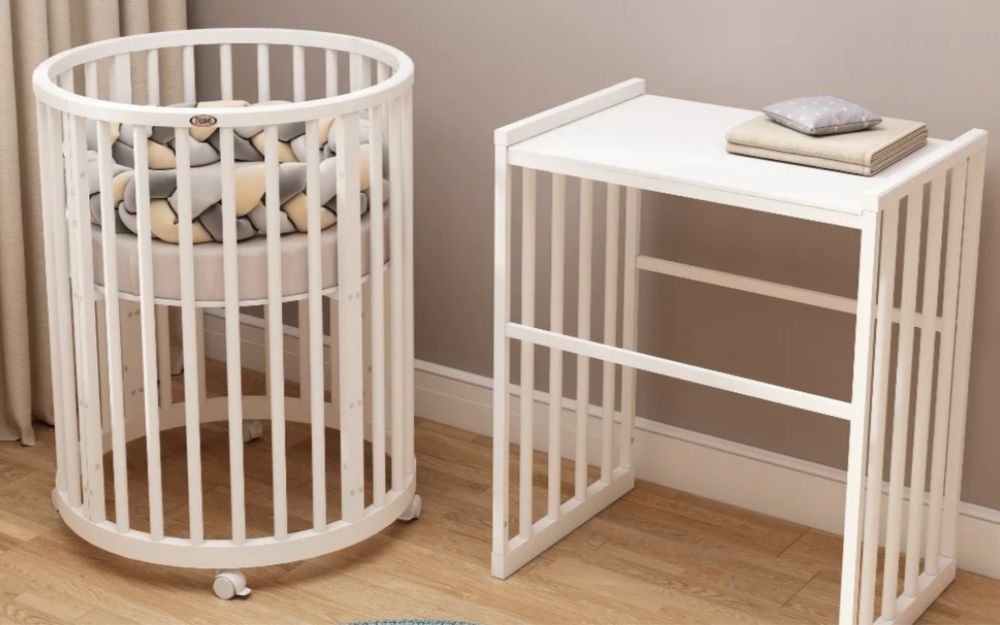 Детская кроватка