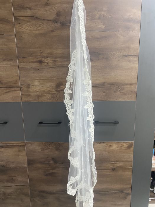 Фата свадебная продается