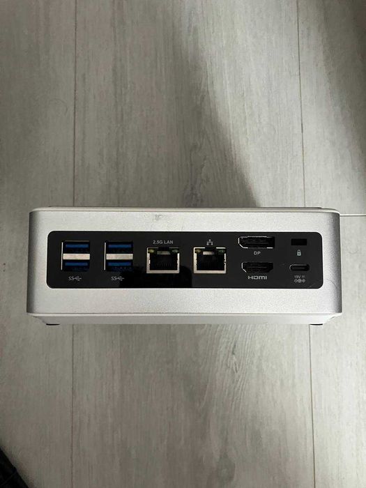 Mini PC Minisforum HM90 - Ryzen 9 4900H, 32GB RAM, 512GB NVMe