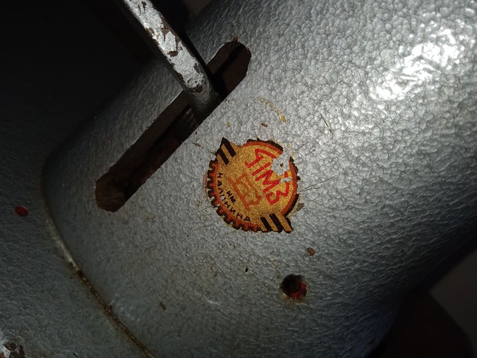 Военная фабричная швейная машинка для кожи меха шьёт толстые материалы