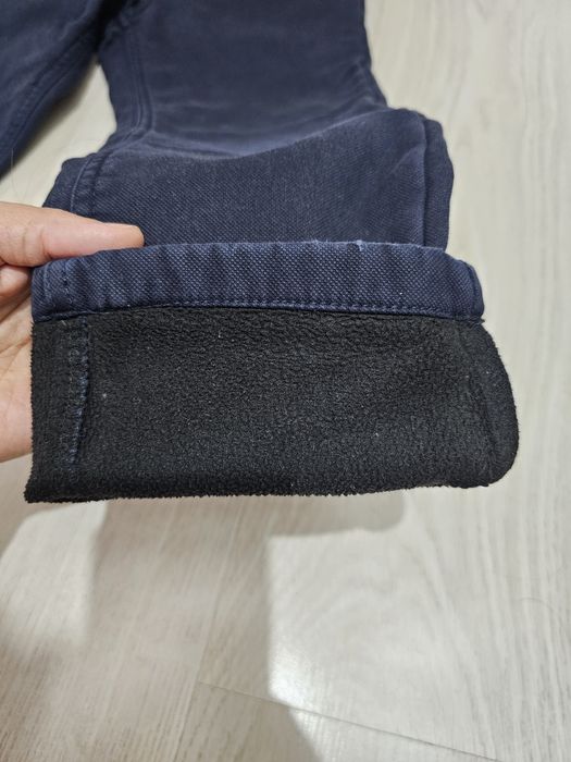 Продам брюки школьные