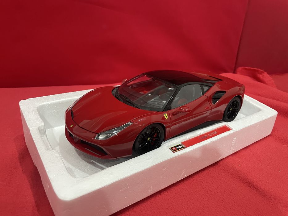 Macheta ferrari 488 Gtb