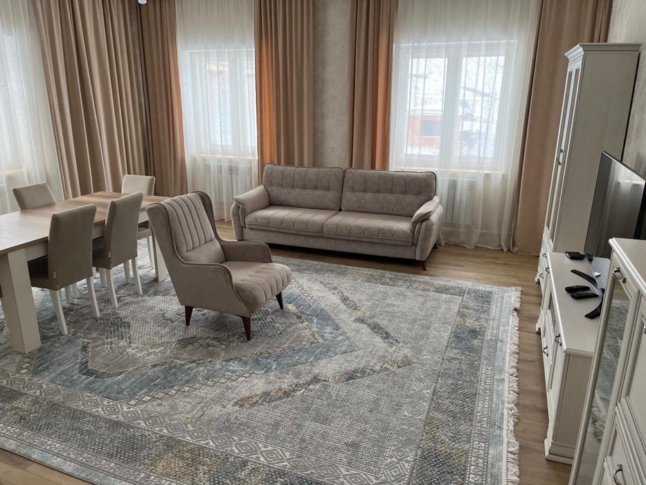 Продам ковер 5*3,40