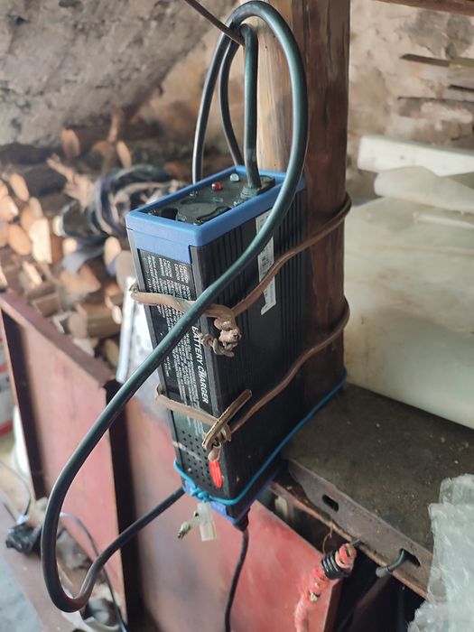 Електрически скутер , количка .