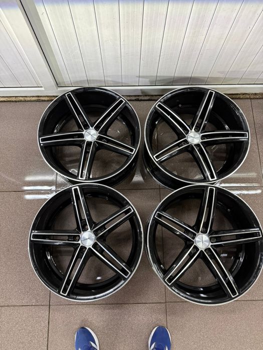 Диски в отличном состаяние