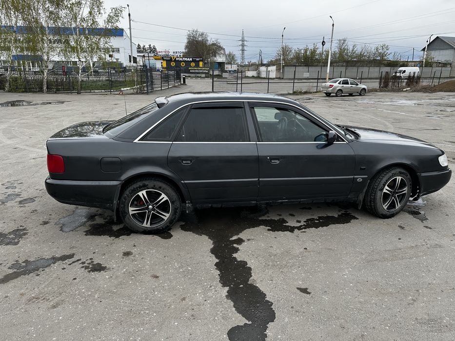 Ауди а6 с4 1995 года в поряде
