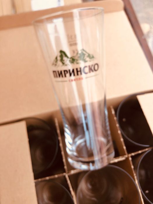 Стъклени чаши за бира и др.