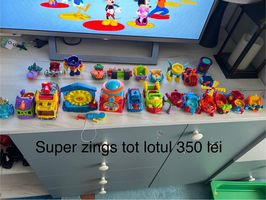 Lot mare de superzings