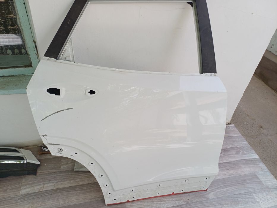 Трекер орка унг томон эшик