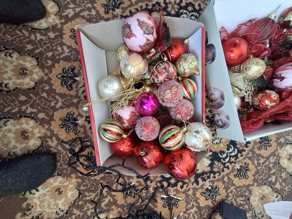 Продам игрушки для ёлку