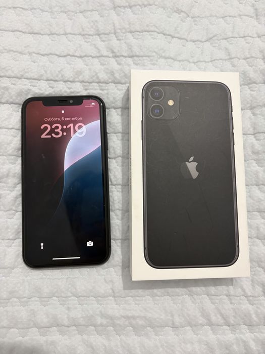 Iphone 11 4/128 gb