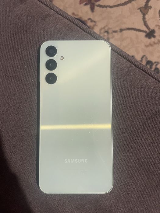 Samsung Galaxy A24