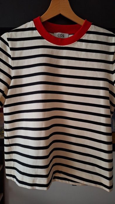Tricou COS cu dungi