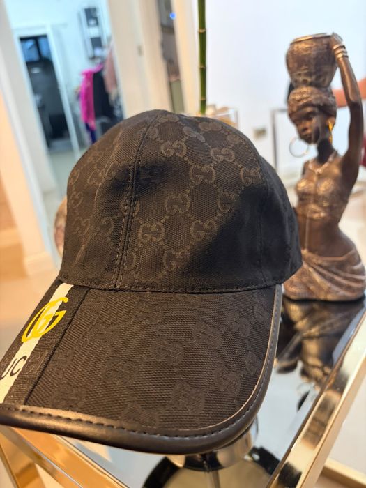 Șapcă Gucci GG Supreme