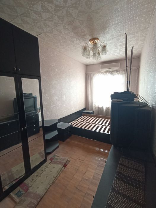 Продаю квартиру Яшнабадский р-он Тузель-2. 4-ком 6-этаж 9-этажном Доме