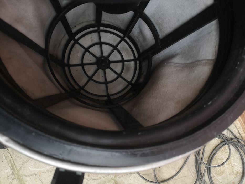 Прахосмукачка Hunday 3000w 2мотора СухоМокроСтроителствоПочист