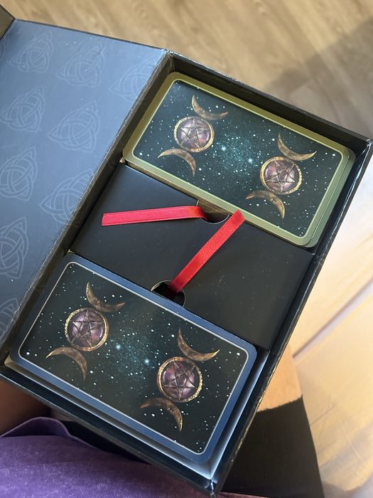Карты таро Book of shadows Tarot Barbara Moore