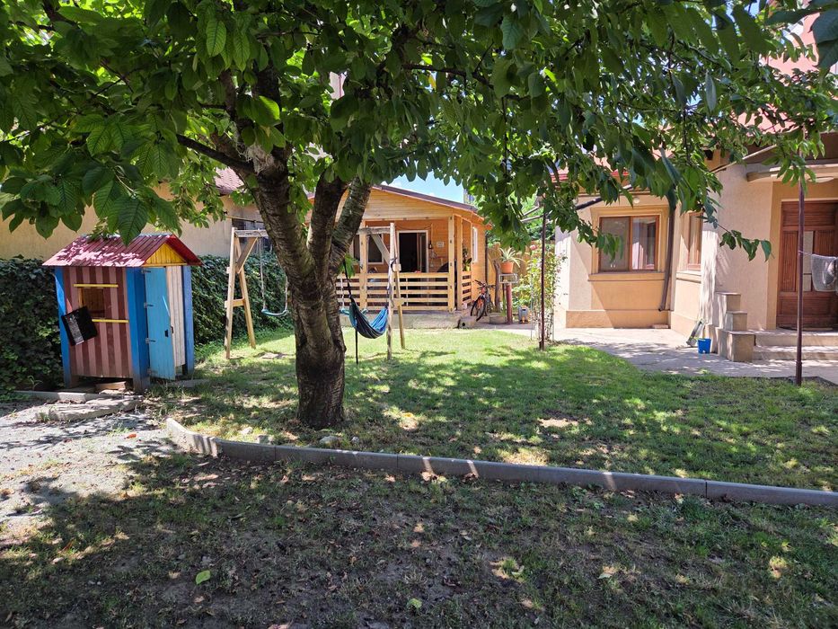 Casa km 4 cu 300m2 teren de vanzare