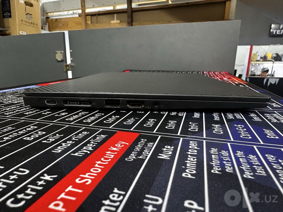 Мощный офисный ноутбук Lenovo Thinkpad X1 carbon i5-10310U 8/256