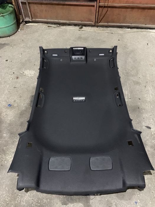 Продаваме черен таван за бмв ф11 bmw f11.